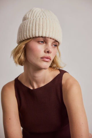Merino Wool Beanie in Off White