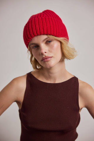 Merino Wool Beanie in Lava Red