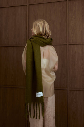 The Reykjavik Scarf in Sea Kelp