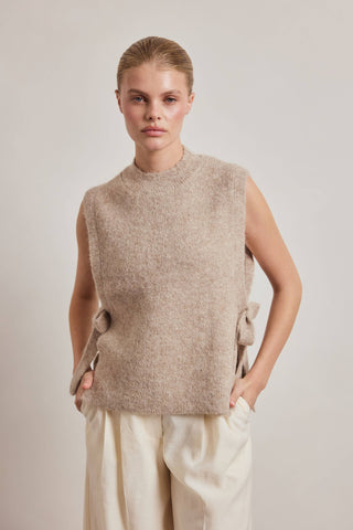 Alpaca Tie Vest in Oatmeal