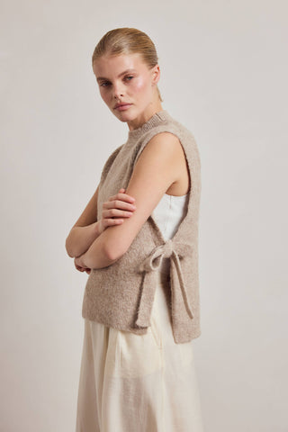 Alpaca Tie Vest in Oatmeal