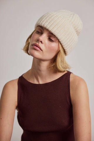 Merino Wool Beanie in Off White