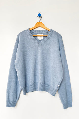 Abby Cotton V-Neck Sweater in Cornflower