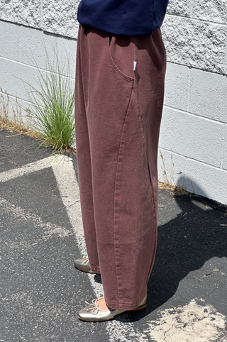 Arc Cotton Pant in Chocolate