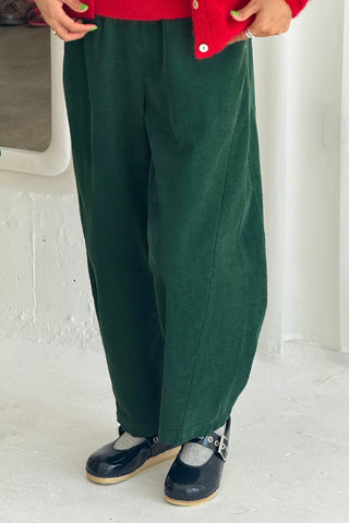 Corduroy Arc Cotton Pant in Foret