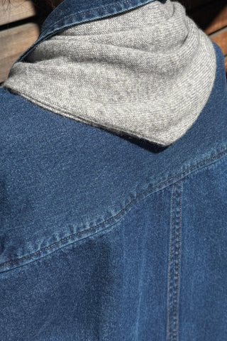 Cashmere Bandana in Heather Grey