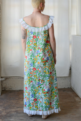Darling 70s Eyelet Ruffle Floral Maxi