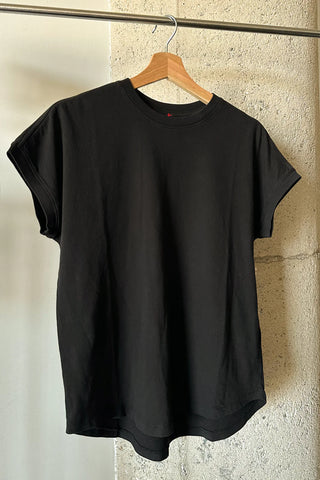 Ease Tee in Midnight Black