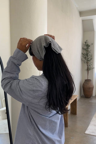 Cashmere Bandana in Heather Grey