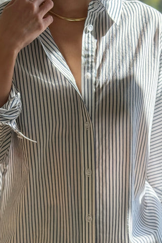 Striped Light Weight Owen Shirt in Denim Stripe