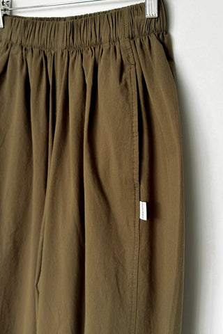 Parachute Cotton Pant in Olive