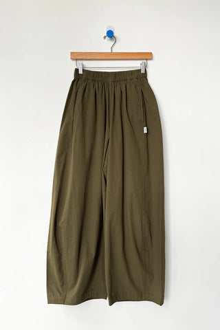 Parachute Cotton Pant in Olive