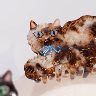 Tortoise Calico Kitty Claw